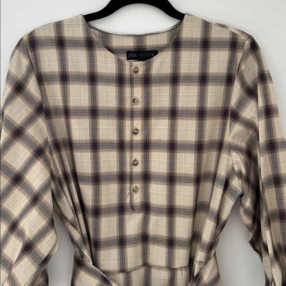 Zara Plaid Dress with Belt | Sz M - Picture 4 of 9